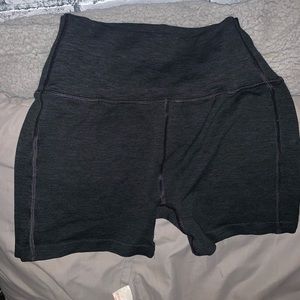 black alphalete shorts- DONT BUY